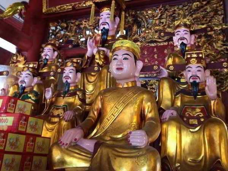 Người đi khấn nên sử dụng ô tô để di chuyển 